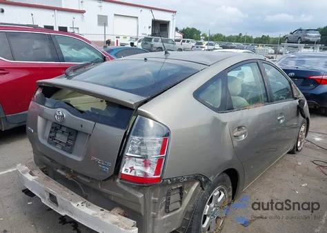 2005 Toyota Prius z USA, uszkodzony, nr VIN JTDKB20U853039927